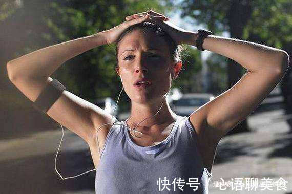 体重|减肥时不要老是看体重，若身体有这4种迹象，说明已经开始变瘦了