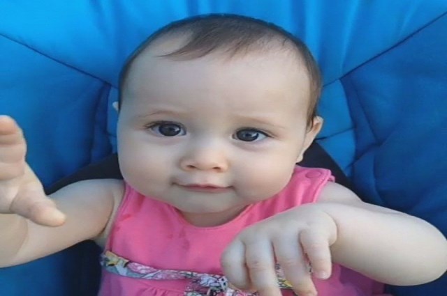 抱抱|宝宝会走路反而更要“抱抱”？妈妈千万不要“冤枉”宝宝懒