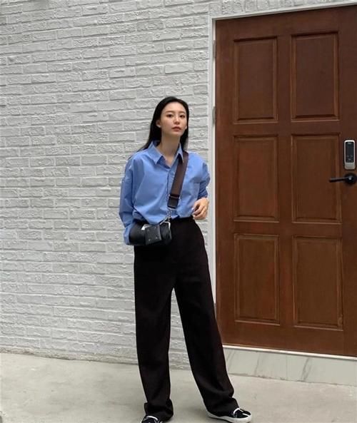 梨形身材的春天来啦，这样穿扬长避短，时髦又显瘦