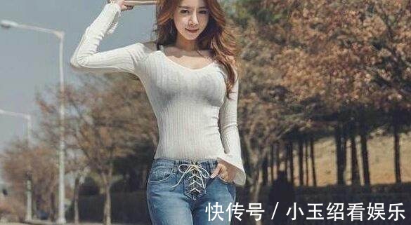 女人 时尚牛仔裤可以让女人展现玲珑身段!