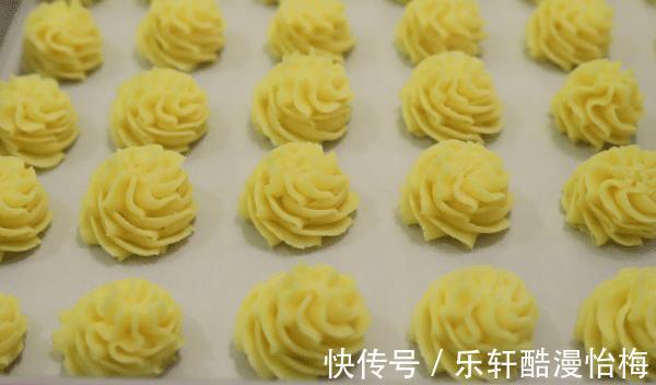 步骤|只要家里有烤箱，就能做出来的美味酥到掉渣的珍妮曲奇