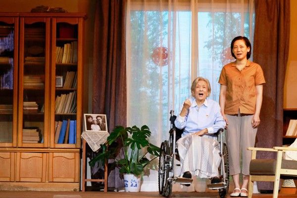 百年光辉力透时空《故事里的中国》第三季让时代人物点燃爱国情