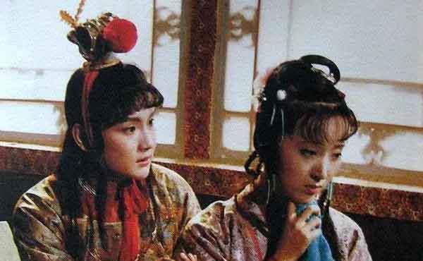 井井有条|是谁在管理,潇湘馆才能井井有条?是黛玉?还是背后另有高人?