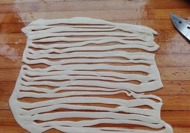 外酥|早餐就馋它，不发面不烫面，外酥里软层次多，凉了也不硬，超好吃