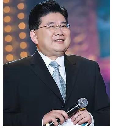 《追光吧哥哥》开播，“毒舌女王”金星镜头被删光，这是得罪了哪位大佬？