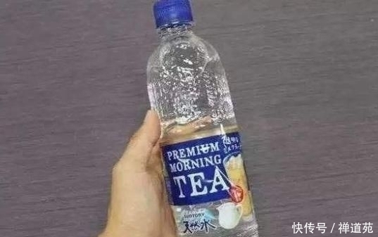  上课也敢光明正大吃零食，吃图3糖果时，老师以为你吃石头