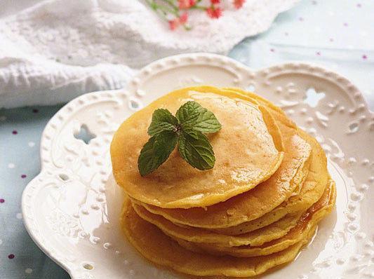 鸡蛋|玉米还能这样做早餐,加点面粉和鸡蛋做的早餐饼,好吃到飞起