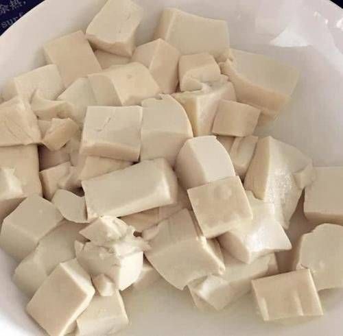 糖尿病|一旦查出糖尿病,敞开肚子吃4物,血糖或会“悄悄降”