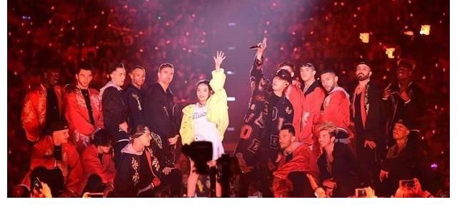 2022跨年晚会，18家卫视各出奇招，河大卫格局打开，独树一帜