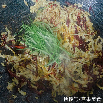 鱼香肉丝|麻辣鸡丝不入味？学我这样做，鲜香可口