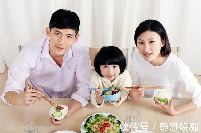 肠胃|娃肠胃不好的5种异常表现,影响发育还耽误长个,你家娃中几个