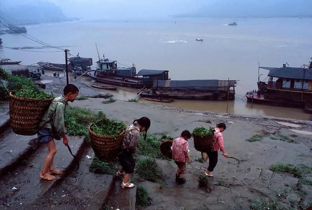 难忘|日本人拍摄的30年前中国：图3农村80后毕生难忘，图8根本买不起