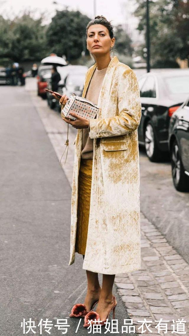 细节|天冷加衣,大衣怎么穿不显老气?这3个细节要注意