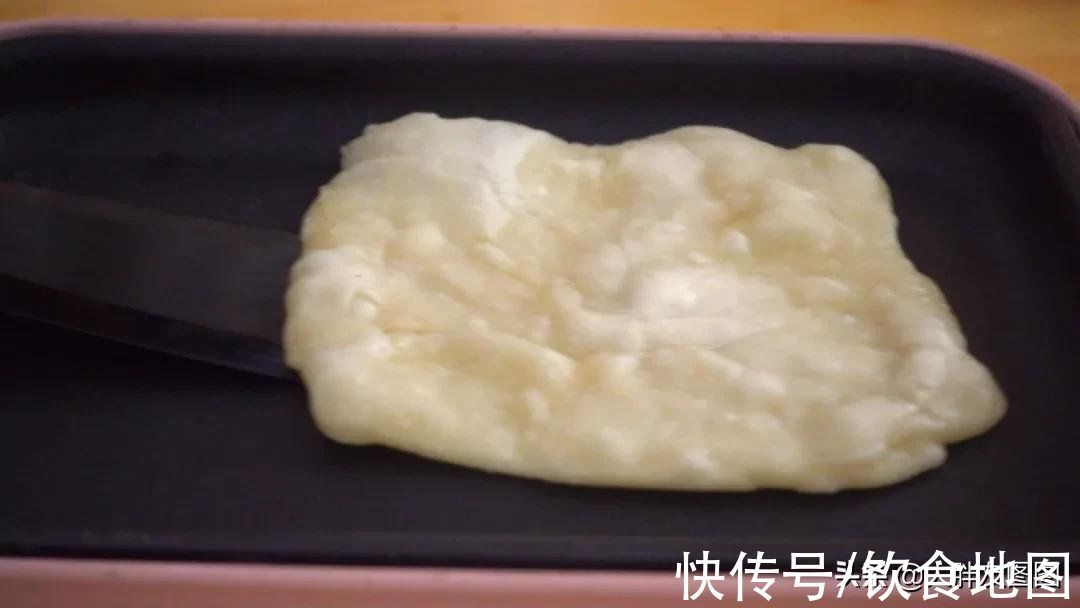 4种材料，不发酵，不用烤箱，自制起酥煎饼，香喷喷的面食