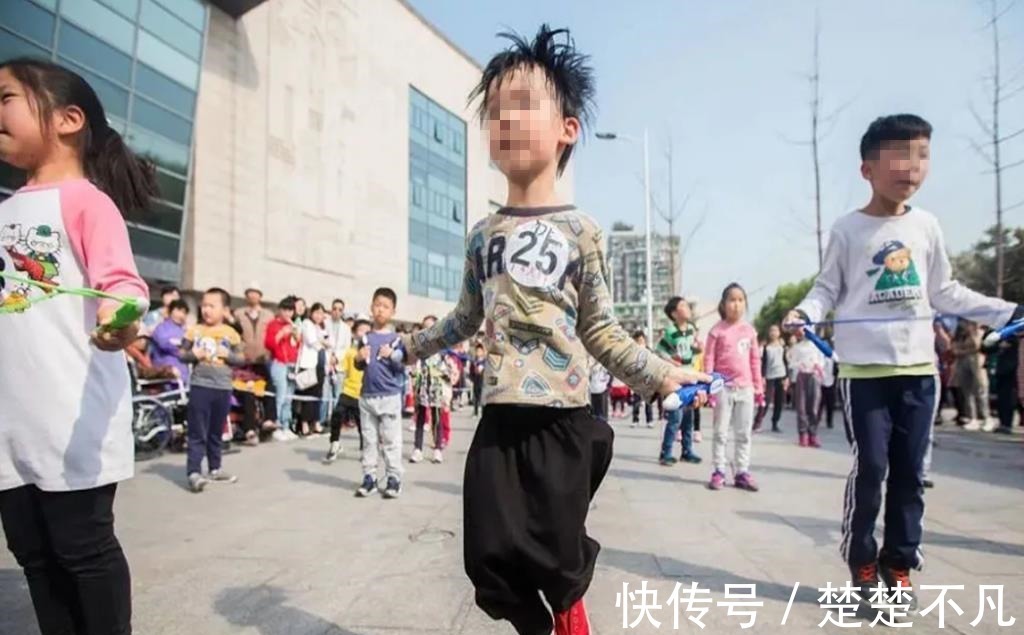 身高|3年花17万打增高针,家长“疯魔”了:怕孩子以后求职找对象自卑