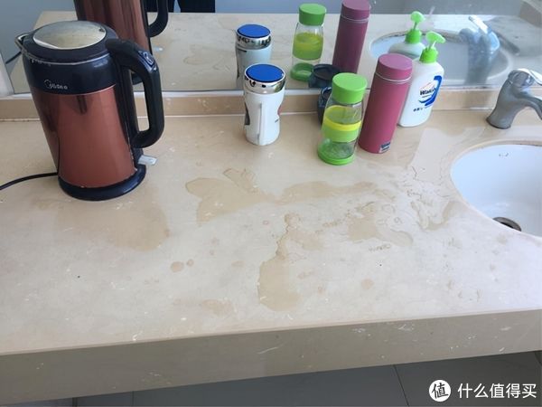 扫地机|建议大家：这8件家居用品不要买，买完就想退，花钱却当了冤大头