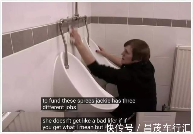 孩子|生活费一半用来给娃买鞋:硬着头皮富养长大的孩子,会变成什么样