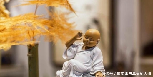 值得|真正厉害的人,生活再难,有3句话也不会说出口,遇到值得深交