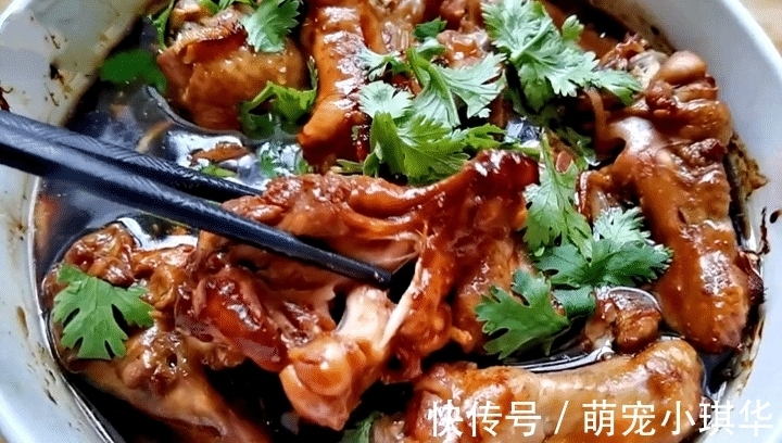 多汁|中秋节最该吃这菜,补钙补铁,简单一蒸,鲜嫩多汁,比牛羊肉好吃