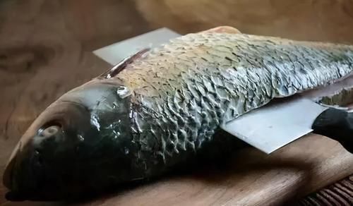 年夜饭,鲤鱼教你这样做,简单好学,造型美观,上桌待客也倍有面