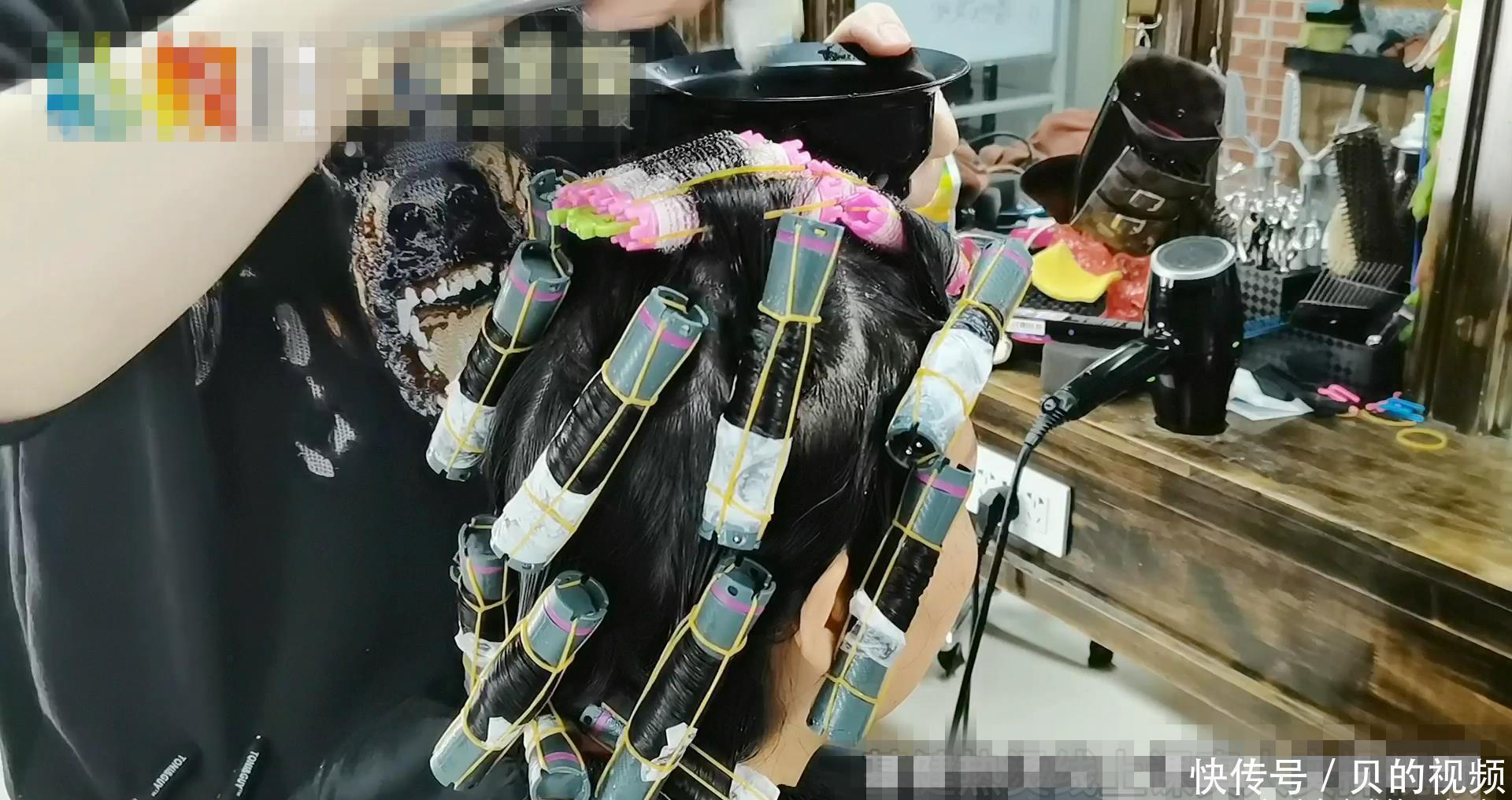 摩根烫+螺旋卷|年过五十发量少怎么烫减龄?摩根烫+螺旋卷,蓬松洋气又显发量多