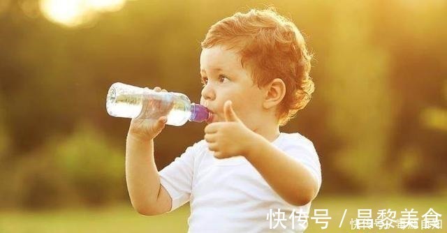 麻麻们|这几个症状是宝宝上火信号,娃在求救,妈妈别还浑然不知!