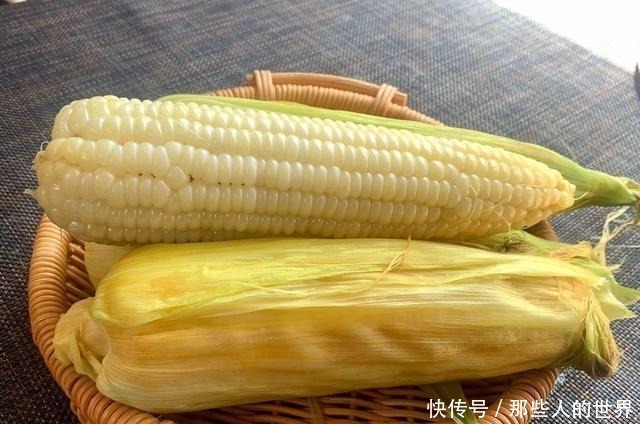 玉米皮|保存玉米，直接放冰箱冷冻就错了，教你2招，保存一年都新鲜
