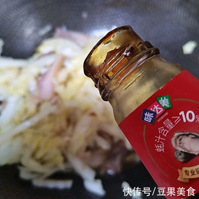 白菜炖烧肉这么做，吃前一定备足饭