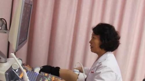 巧克力|23岁孕妈“产妇餐”火了,没人伺候只能自己做,网友:没必要心疼