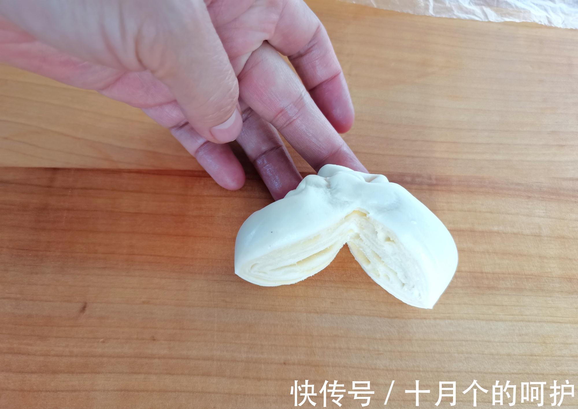 最简单的烧饼做法，又香又酥，吃一次还想吃