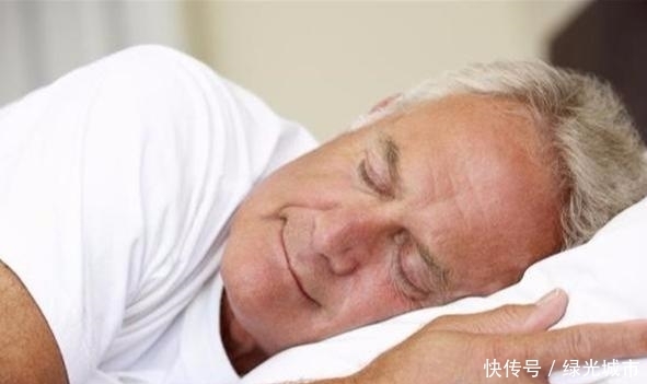  岁后|50岁后，若拥有3个“共性”，易长寿，你若占一个，那也不错了