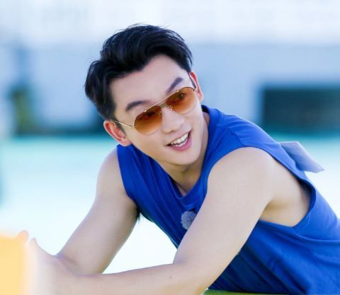 蔡徐坤|跑男怎么回事?标题骗人,常驻嘉宾也不遵守规则,只有郑恺敬业