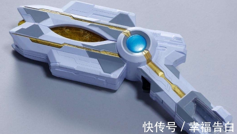 变身器|从实用性的角度,来说说特利迦奥特曼与迪迦奥特曼的变身器