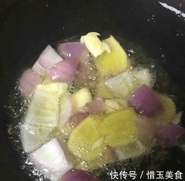 肥肠|“最脏”的一道菜，医生从不吃，很多人一直把它当作美食