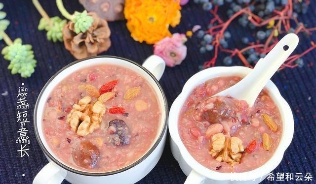腊八粥必须放8种米吗“红绿黄白黑”寓意吉祥,喝一碗平安暖心
