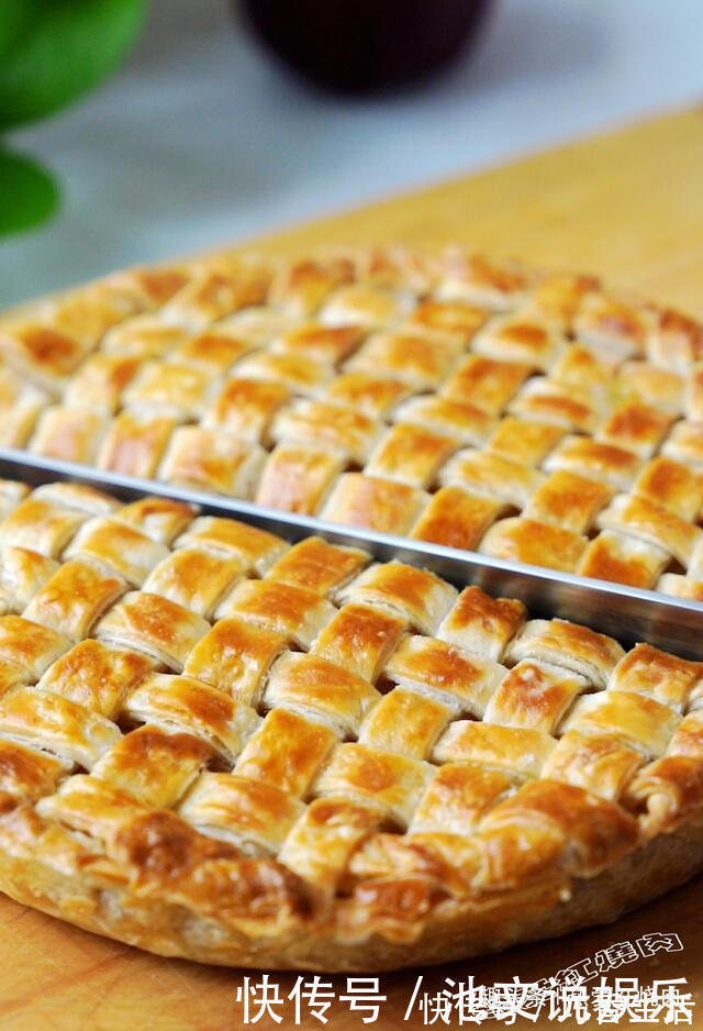 苹果的这个吃法太棒了,外酥里嫩又香甜,关键是做法简单不用和面