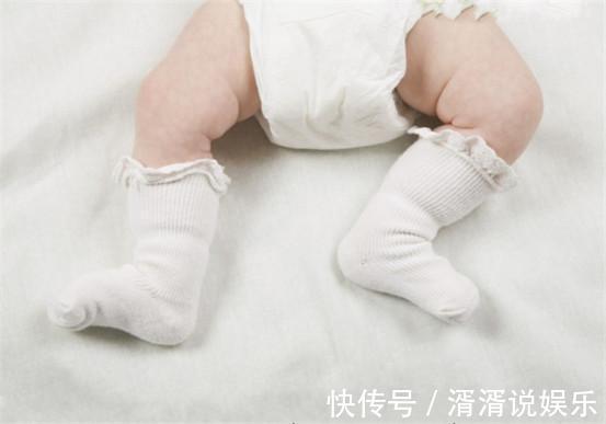 做法|婴儿睡觉穿袜子好还是光着脚好这些做法很重要，聪明的宝妈牢记