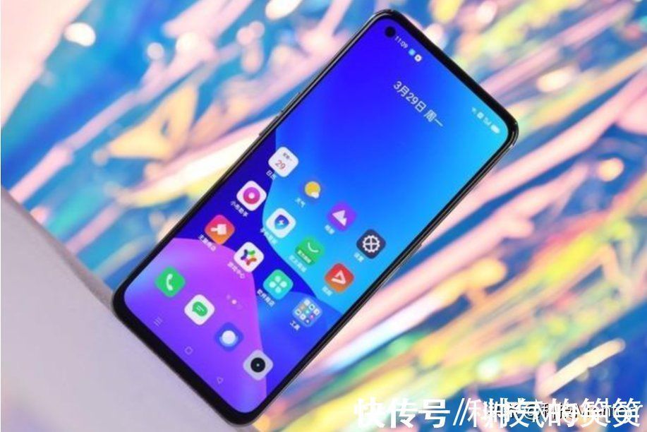 机型|买到即赚到!三款高性价比手机推荐,均价都未超过3000元