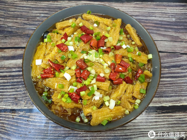 自从学会腐竹这个新做法,我家每周吃三次,麻辣鲜香、解馋又下饭