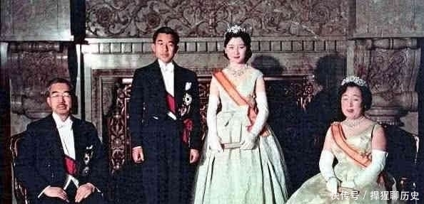 皇后|日本历史上首位平民皇后,遭遇过婆媳不和,拒绝死后与天皇合葬