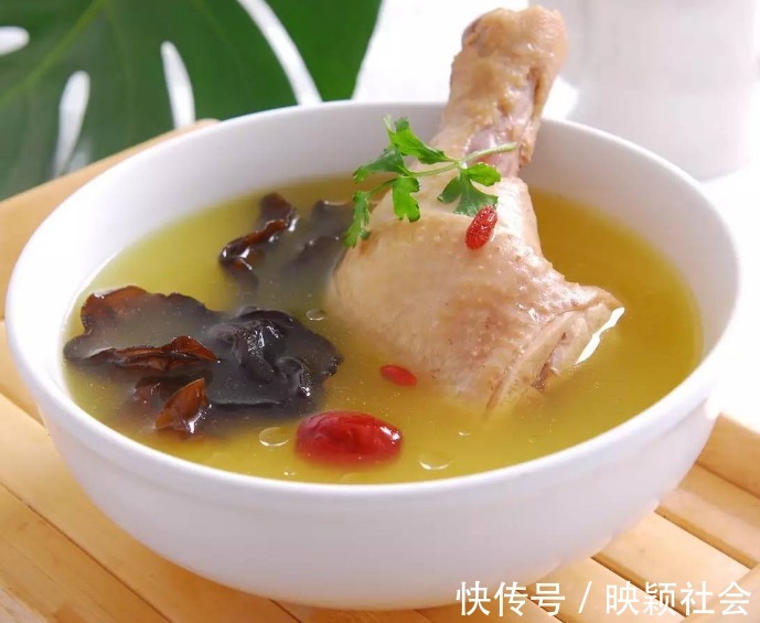 茶树菇|鸡汤不管怎么炖，2味料不要放，很多人不懂，难怪鸡汤又腥又难喝