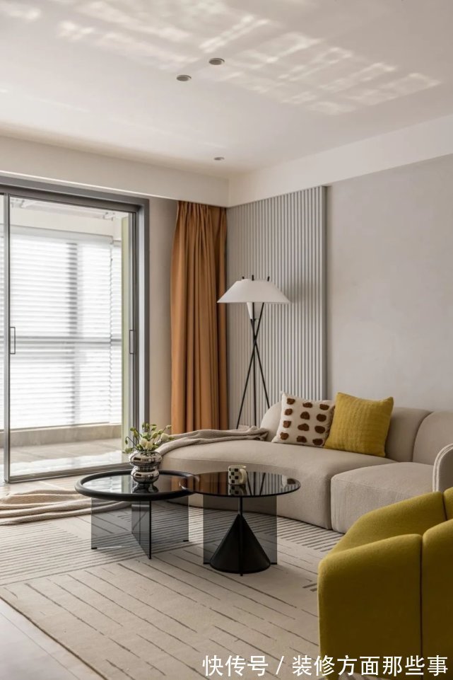 toilet|107㎡现代风,这个春天绝美配色,也太好磕了