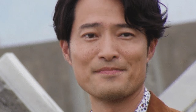 斯沃鲁兹|假面骑士近年阴阳怪气四人组 早期越是嚣张 后期被揍得越惨