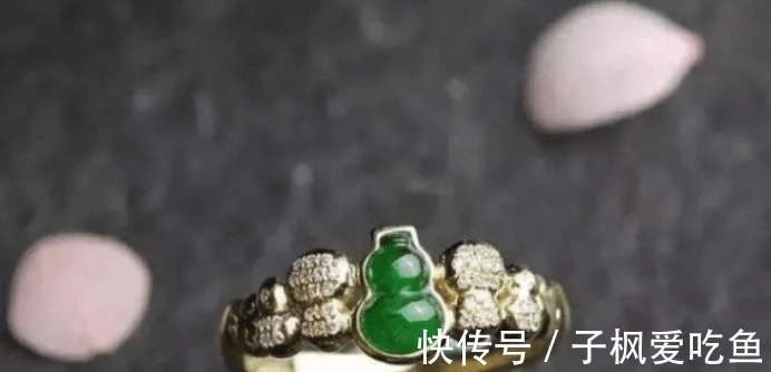 保养#泡水对翡翠的重要性有多大?怎样正确保养水头?进来看就知道!