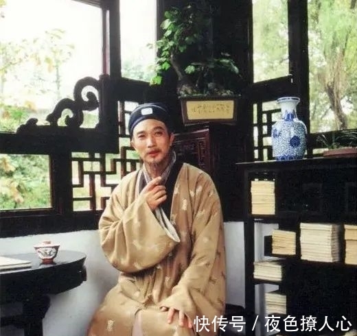 甄英莲$读《红楼梦》:同样是接济,为啥结果不一样?