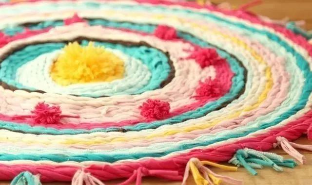 教程|家里的旧牛仔，不用扔，巧利用改造成地毯，美观又实用！附教程