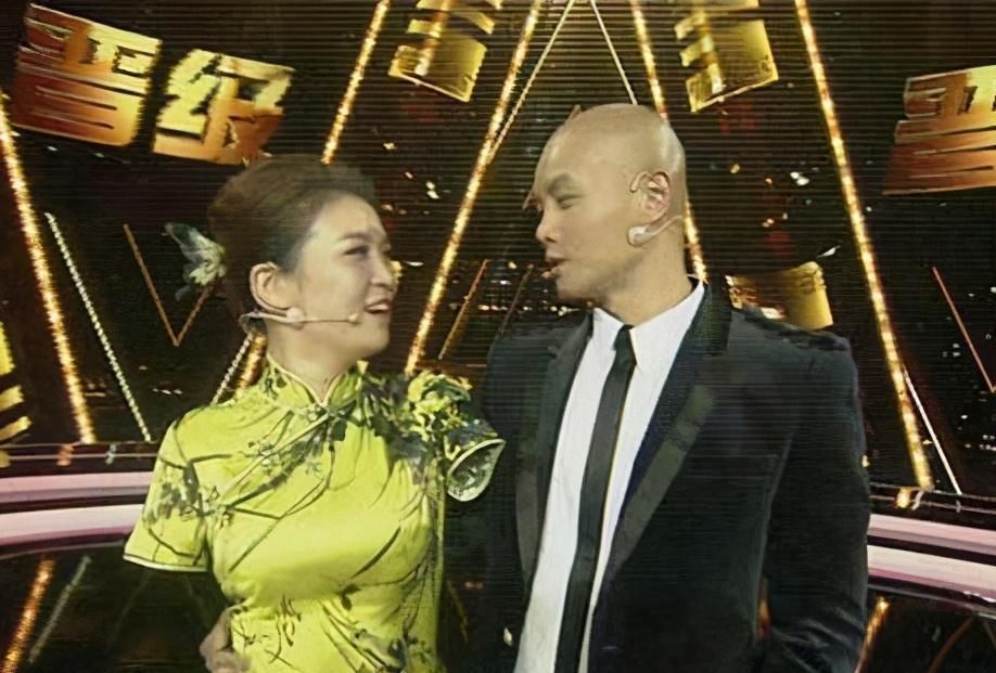 非诚勿扰:“断臂天使”雷庆瑶,台上牵手下台被甩,今现状如何