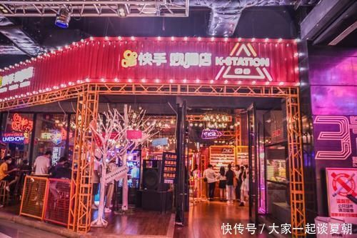 全国|全国最大的地下商业广场，拥有3000家店，光是停车位就有4000多个