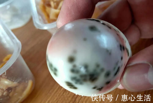 蛋别|孩子吃鸡蛋后直接进医院！宝妈警惕：这几种类型的蛋别随便给娃吃