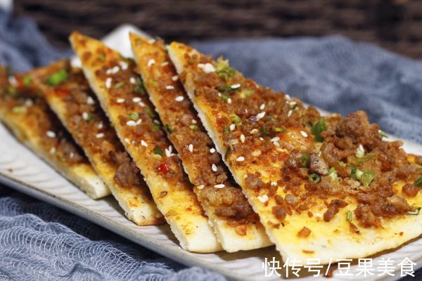 简单易做的土家酱香肉饼，让人吃了还想吃